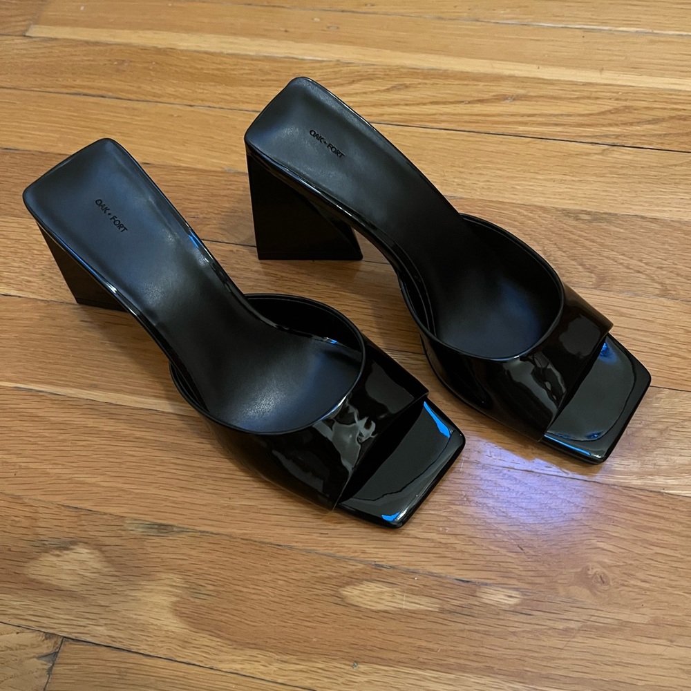 OAK + FORT heels